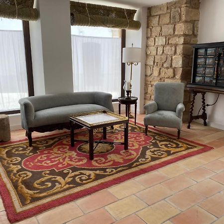 Apartamentos Tres Llaves Palacio De Vela De Los Cobos Úbeda Exterior foto